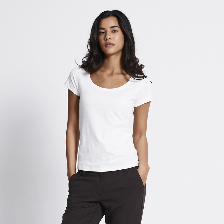 Basic scoop neck tee "Filippa"